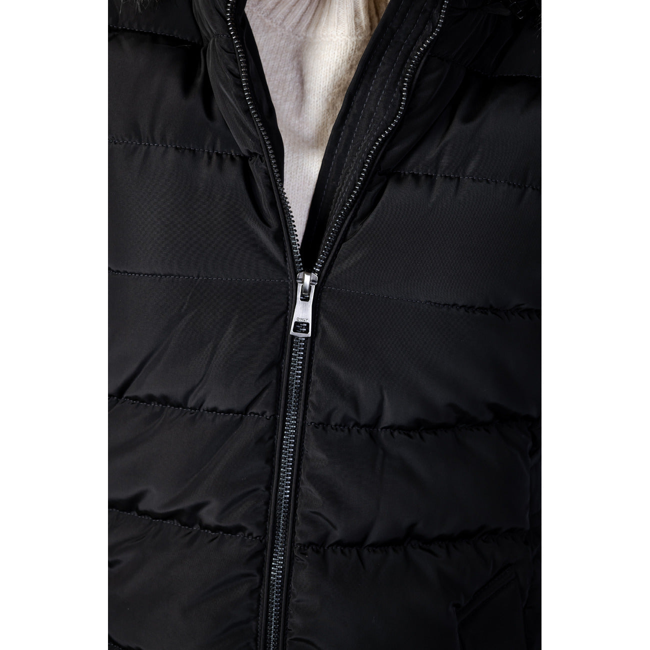 Only Windjack Dames Zwart #2179886