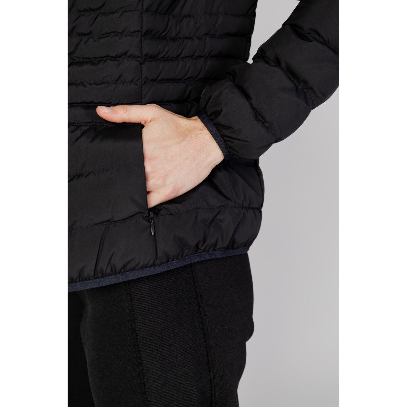 Ea7 Windjack Dames Zwart
