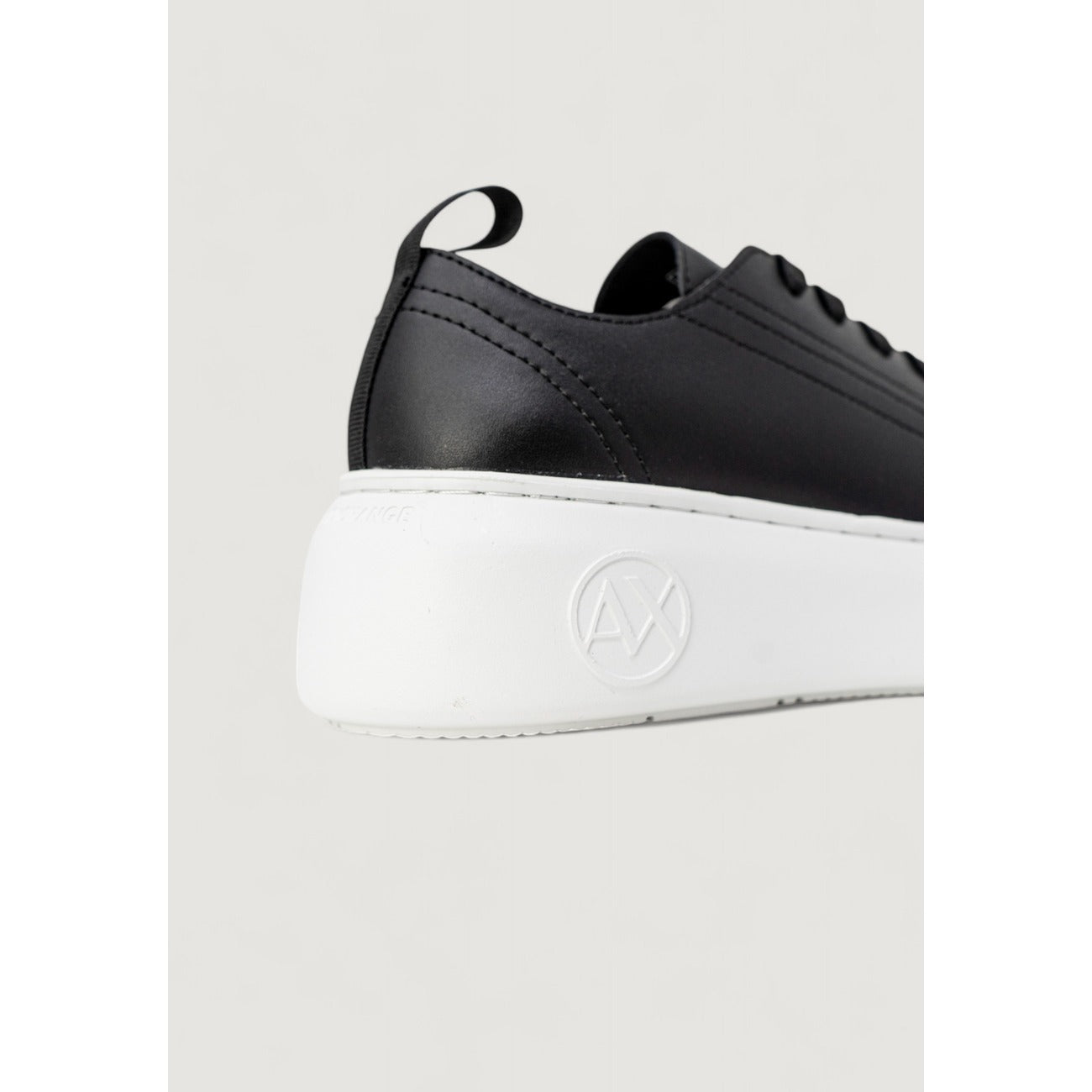Armani Exchange Women Sneakers Zwart #254582