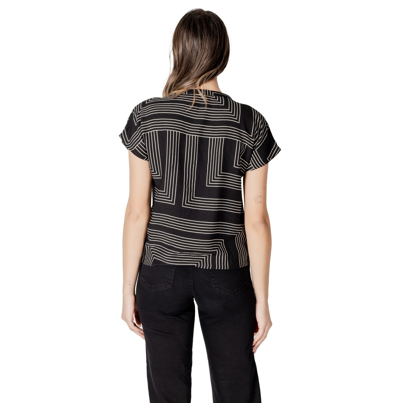 Jacqueline De Yong T-shirt Dames Zwart