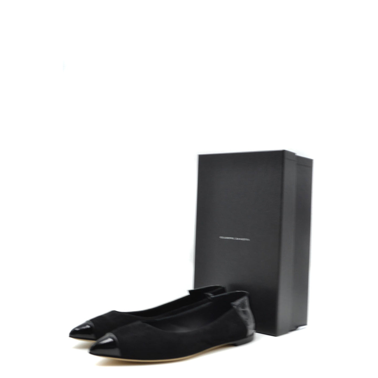Giuseppe Zanotti  Women Ballet Pumps Zwart