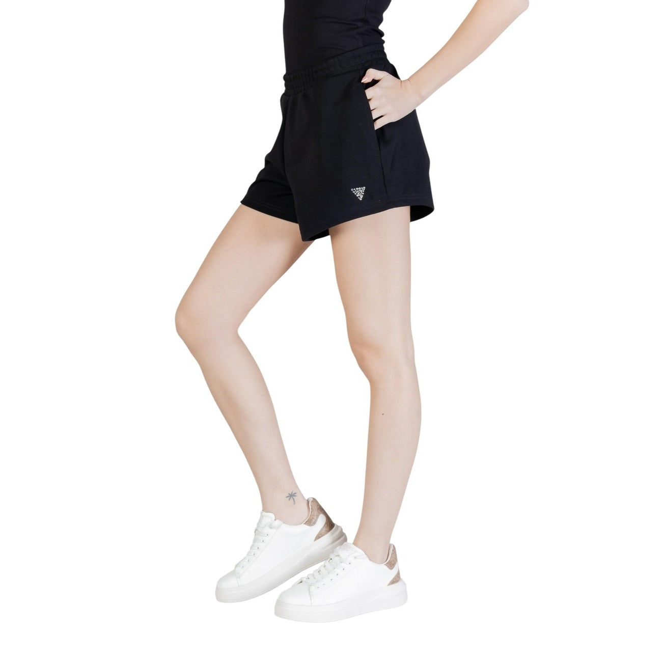 Guess Active Shorts Damen Schwarz