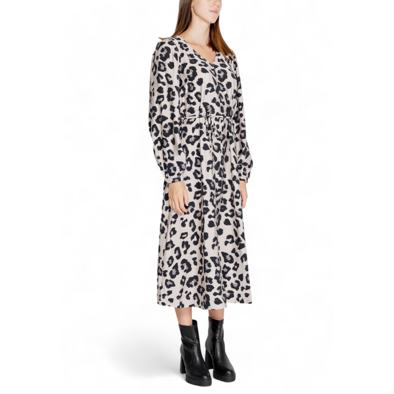 Jacqueline De Yong Jurk Dames Grijs